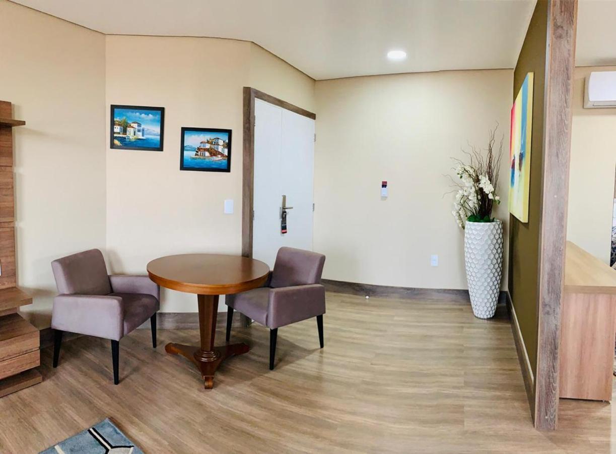 Riellis Center Hotel Ботукату Екстериор снимка
