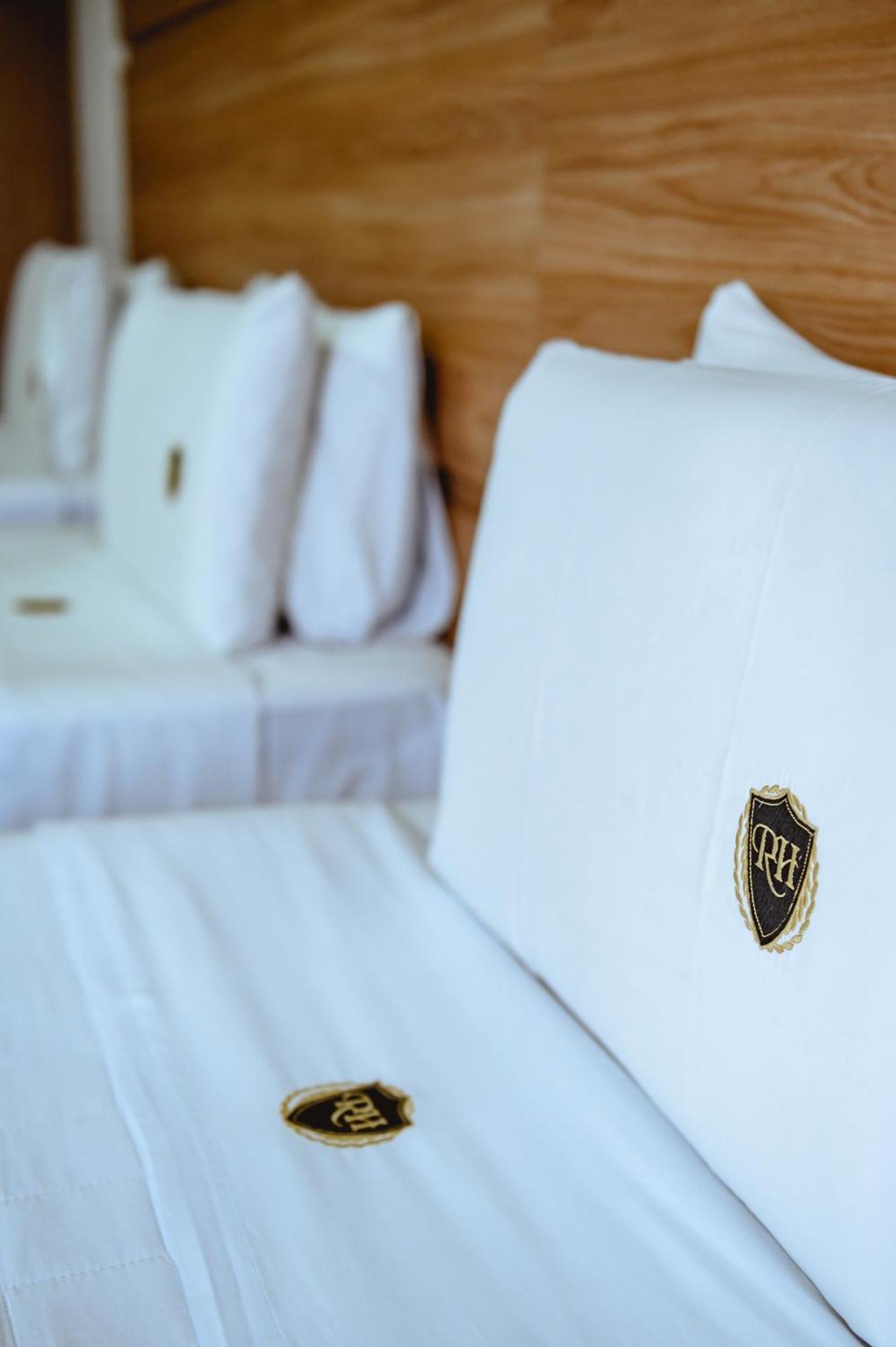 Riellis Center Hotel Ботукату Екстериор снимка
