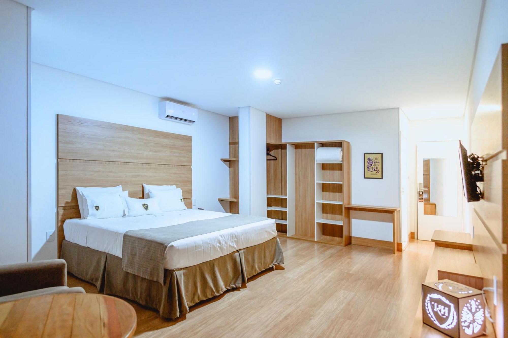 Riellis Center Hotel Ботукату Екстериор снимка