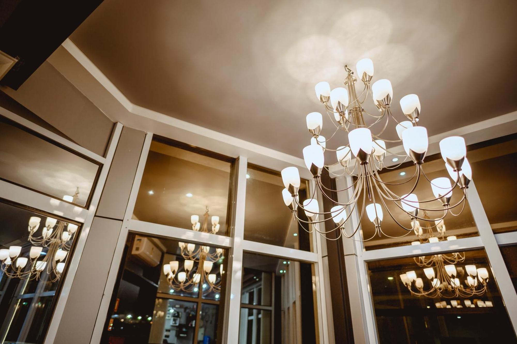 Riellis Center Hotel Ботукату Екстериор снимка