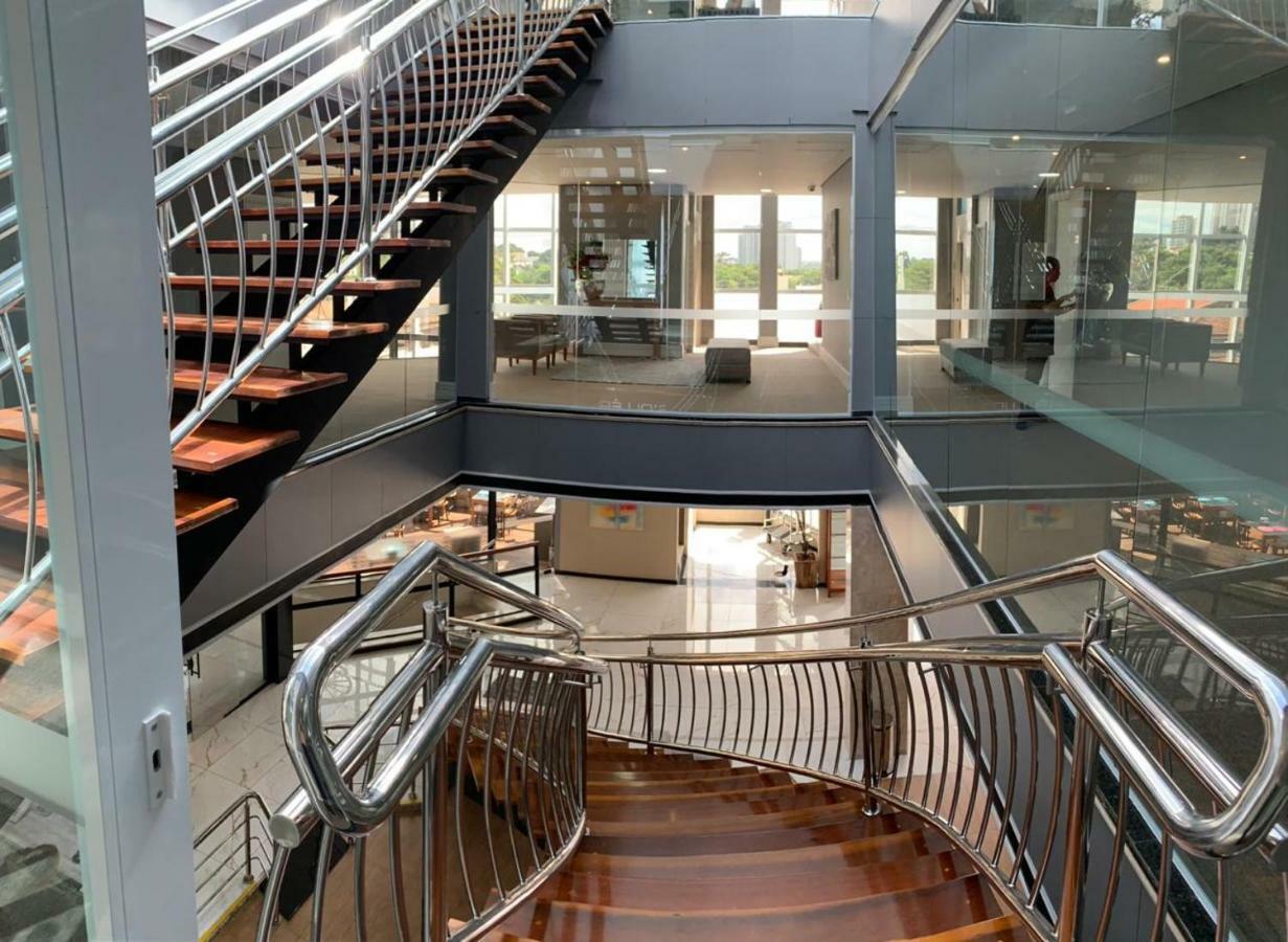Riellis Center Hotel Ботукату Екстериор снимка